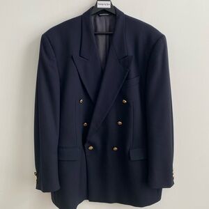 SAVILE ROW Classic Double-Breasted Blazer with Gold Accents